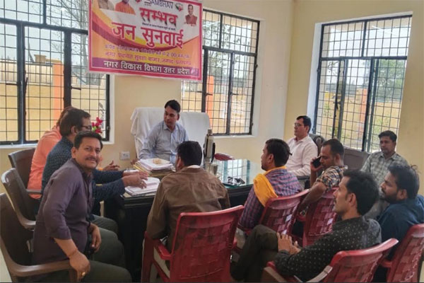 नगर पंचायत सुवंसा की बैठक में मौसमी बीमारियों की रोकथाम पर हुआ मंथन