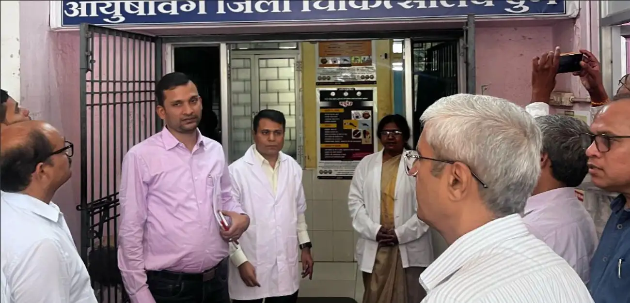 छत्तीसगढ़ में आयुर्वेद चिकित्सा को जन-जन तक पहुंचाने की अनोखी पहल कर रहा आयुष विभाग
