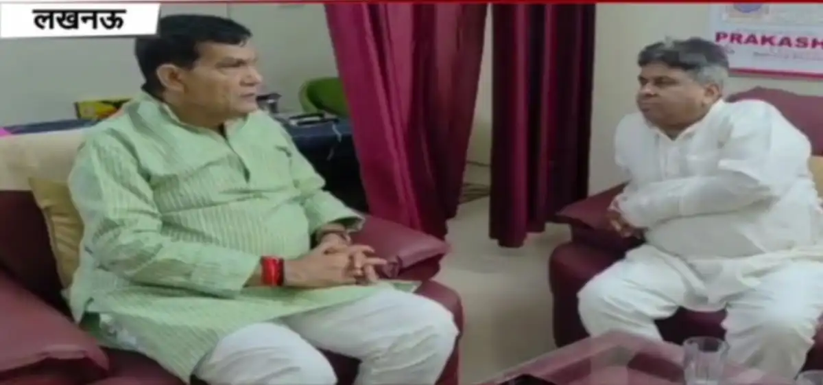 वरिष्ठ अधिवक्ता राजेश पांडे के स्वास्थ्य का हाल जानने पहुंचे मंत्री