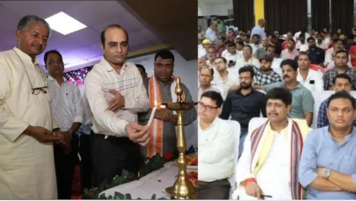 प्रतापगढ़ में पत्रकारिता की भूमिका पर संगोष्ठी में पत्रकारों का हुआ अभिनंदन